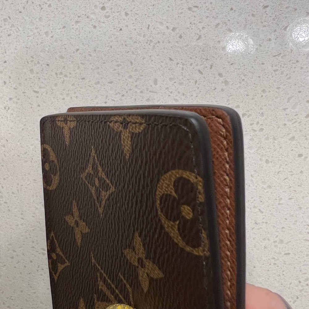 Louis Vuitton wallet - Picture 11 of 16